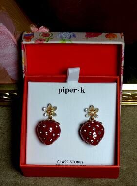 Piper K Strawberry Rhinestone Drop Earrings Floral Gold Tone Gift Box